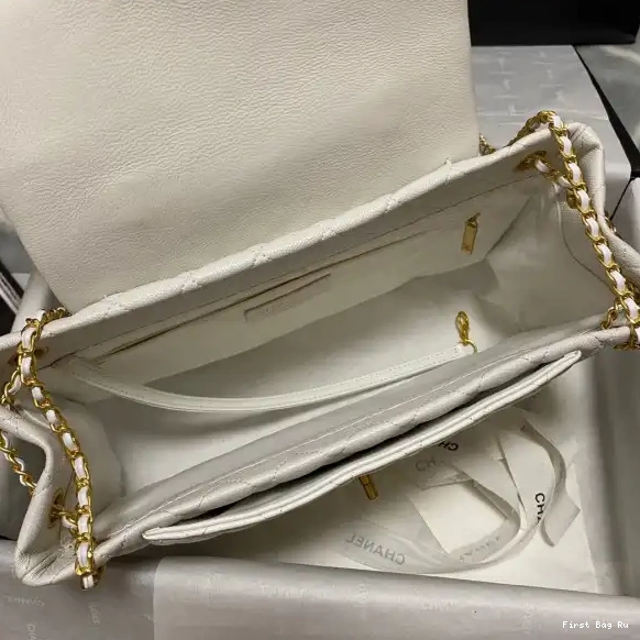 First Bag Ru BAG FLAP CHANEL 0524